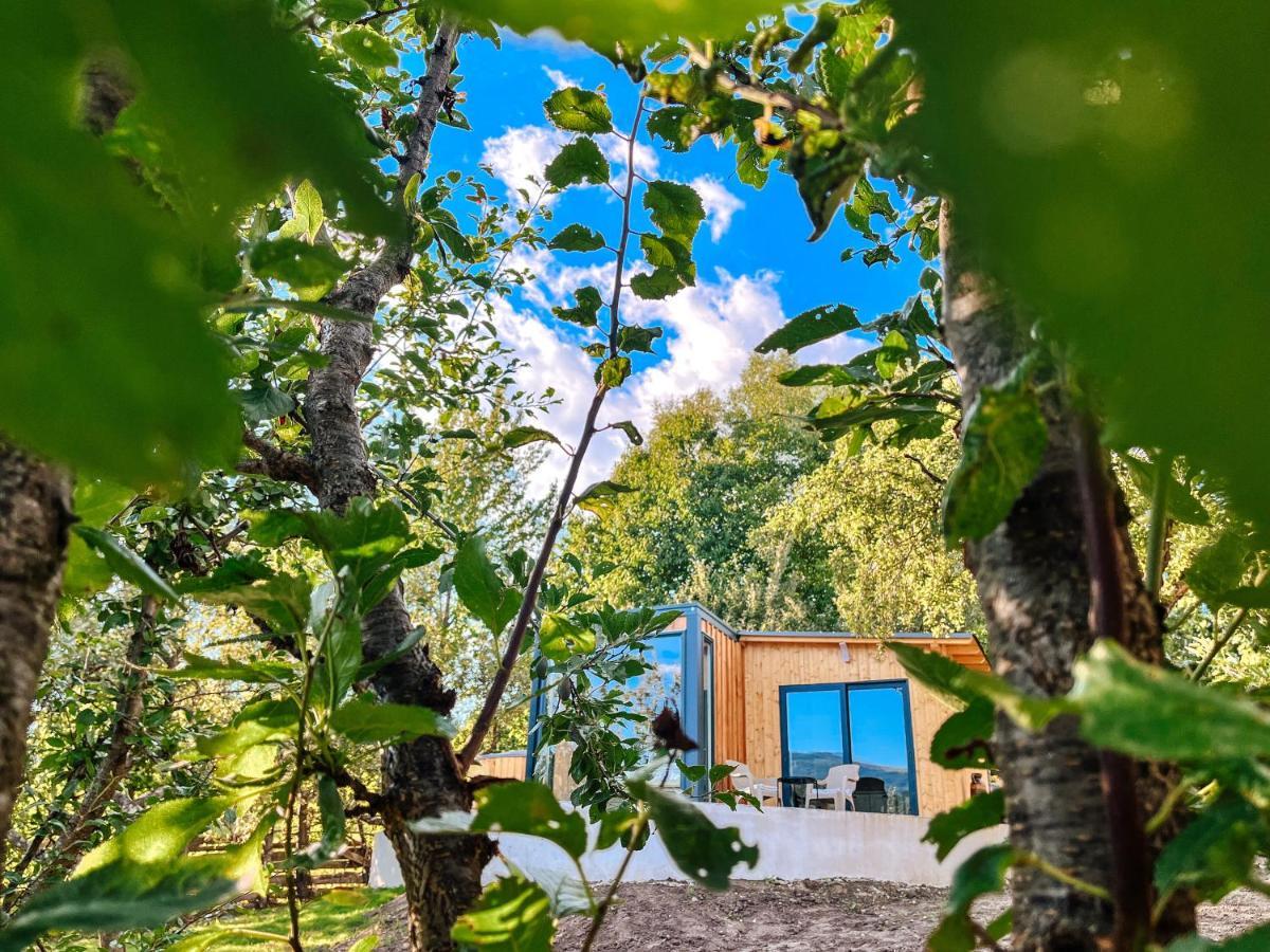 Bed and Breakfast Elysian Fields - The Island Tiny House Sadu Exterior foto