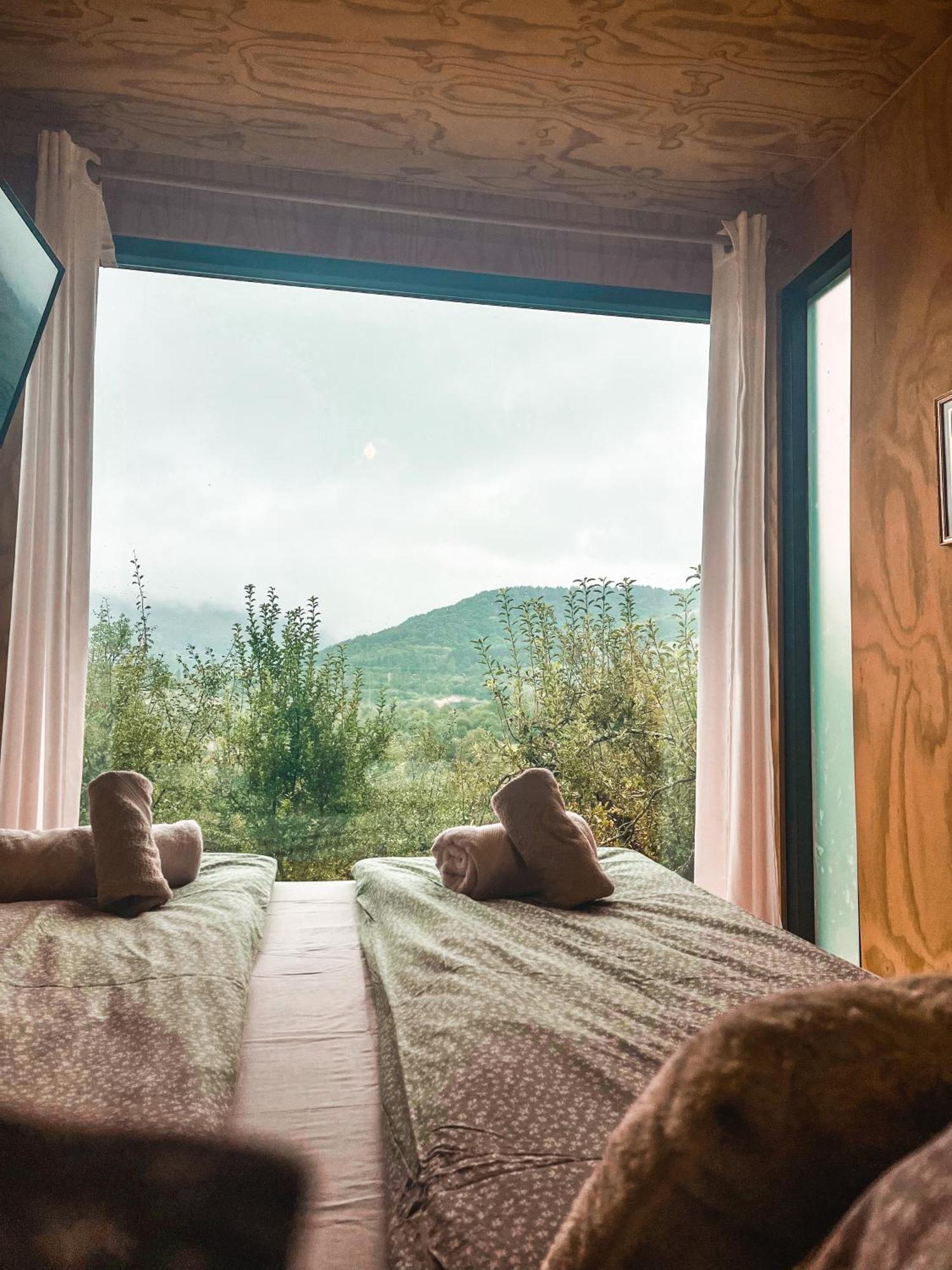 Bed and Breakfast Elysian Fields - The Island Tiny House Sadu Exterior foto